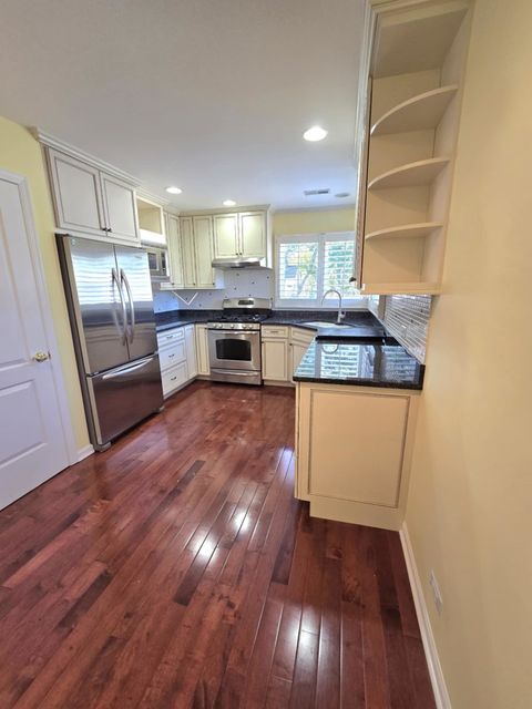 Tiny photo for 603 THISTLE Lane, Prospect Heights, IL 60070 (MLS # 12468800)