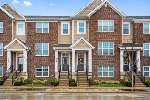 Photo of 775 Lee Street, Des Plaines, IL 60016 (MLS # 12607950)