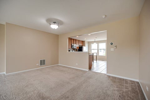 Tiny photo for 2406 NEUBAUER Circle #14-3, Lindenhurst, IL 60046 (MLS # 12688661)