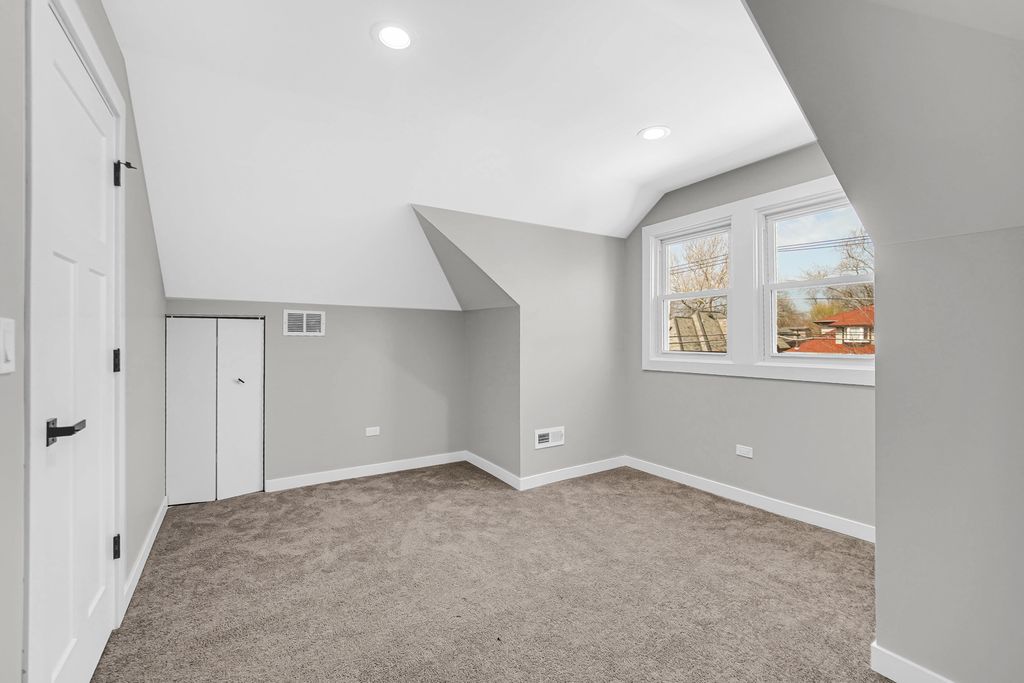 listing image 53
