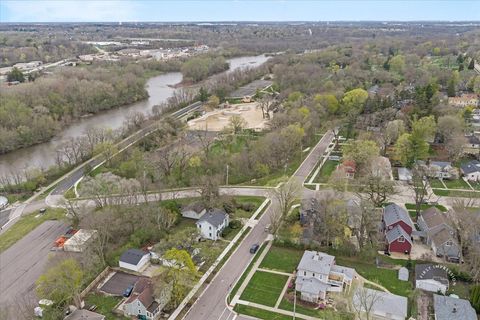 Tiny photo for 304 S Water Street, Batavia, IL 60510 (MLS # 12585331)