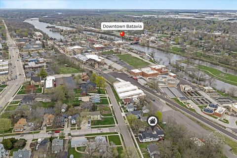Tiny photo for 304 S Water Street, Batavia, IL 60510 (MLS # 12585331)