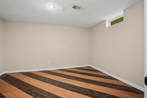 Tiny photo for 2606 Fairhaven Road, Davenport, IA 52803 (MLS # 12685688)