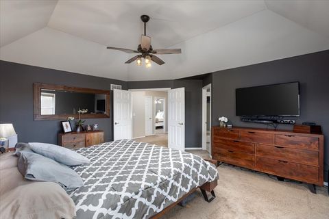 Tiny photo for 130 Alderwood Lane, Aurora, IL 60504 (MLS # 12593617)