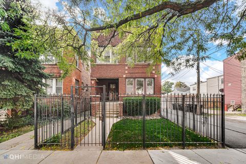 5527 W Potomac Avenue Chicago IL 60651