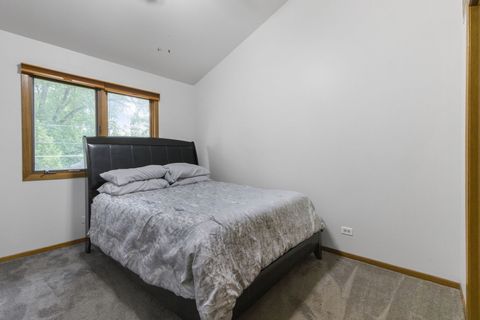 Tiny photo for 9838 S Beverly Avenue, Chicago, IL 60643 (MLS # 12336844)