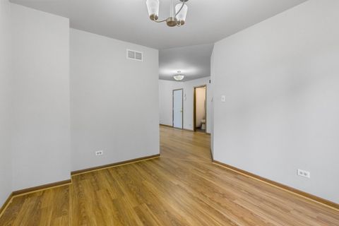 Tiny photo for 9838 S Beverly Avenue, Chicago, IL 60643 (MLS # 12336844)