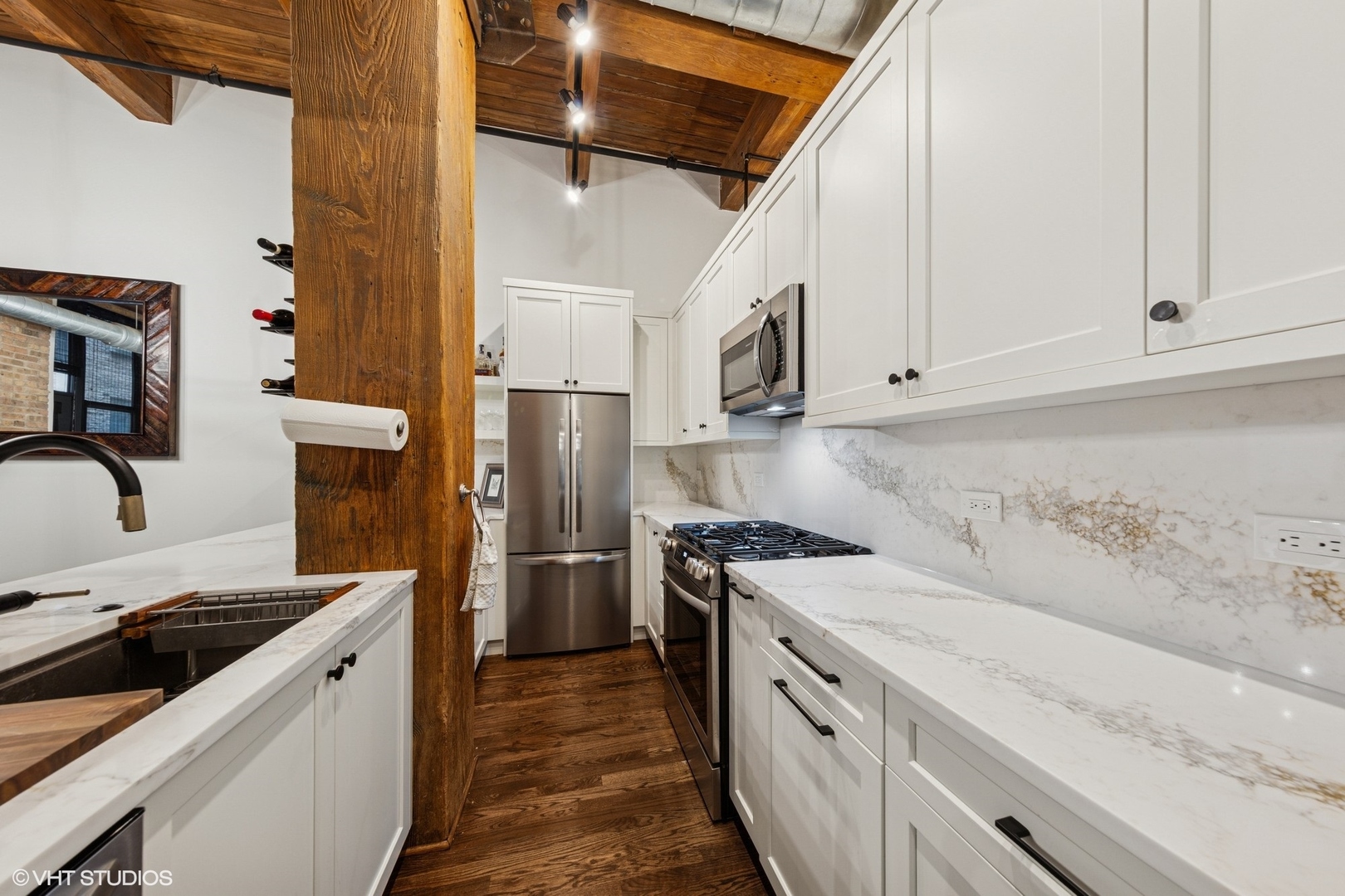 1500 W MONROE Street 217