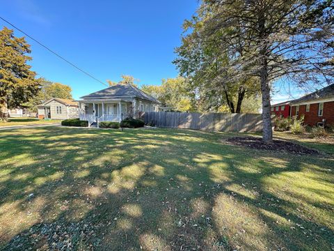 Tiny photo for 1609 S Bloomington Street, Streator, IL 61364 (MLS # 12505470)