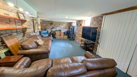 Tiny photo for 610 W Indiana Avenue W, Urbana, IL 61801 (MLS # 12604695)