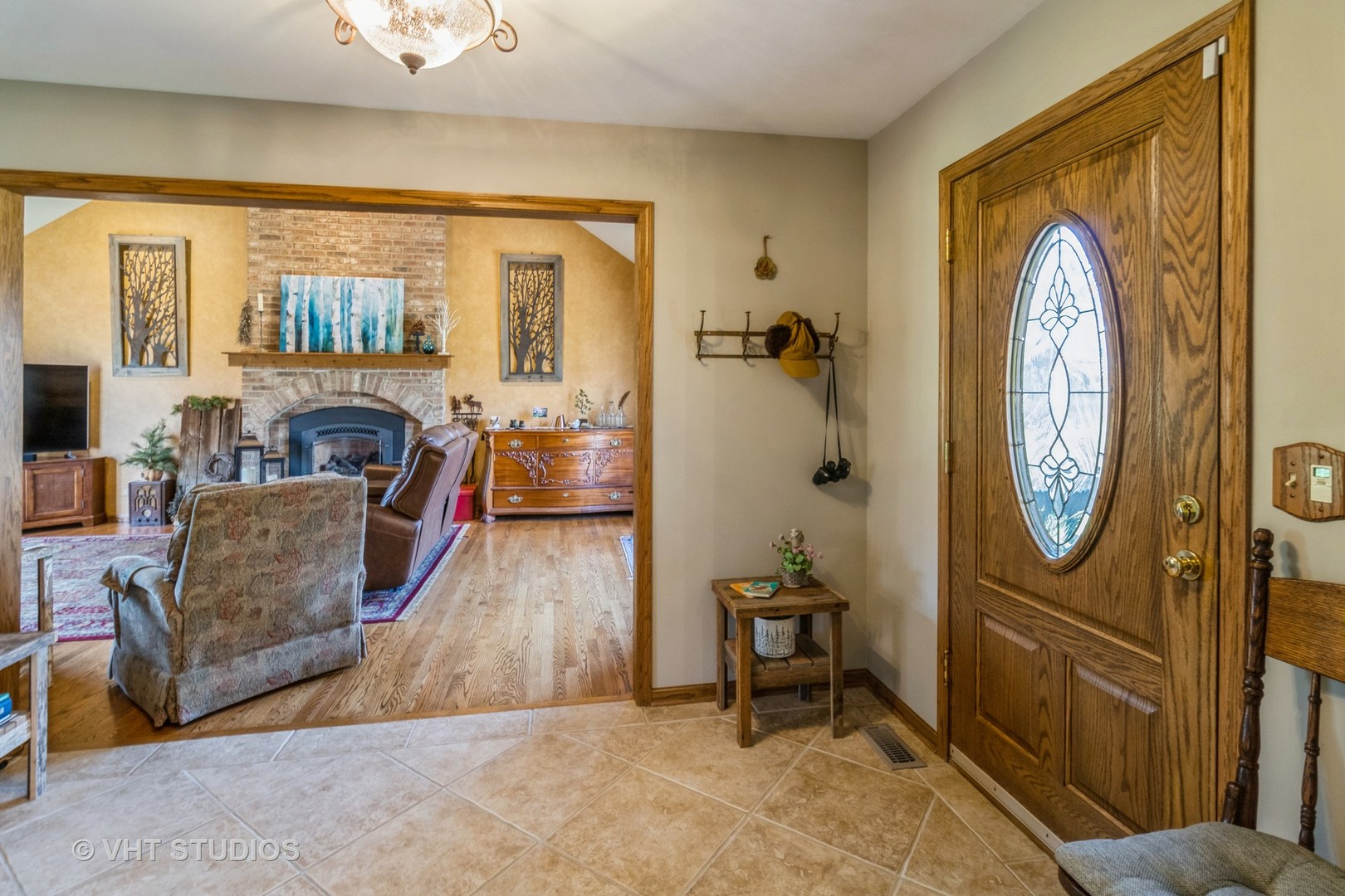 2516 Bennington Lane