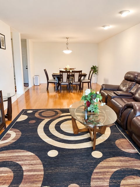 Tiny photo for 8001 W Courte Drive #310, Niles, IL 60714 (MLS # 12753094)