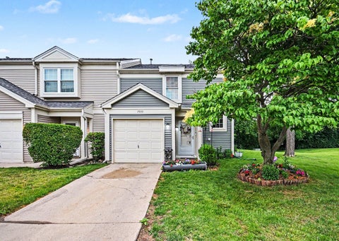 7555 Waterford Drive, Hanover Park, IL 60133 - #: 12675278