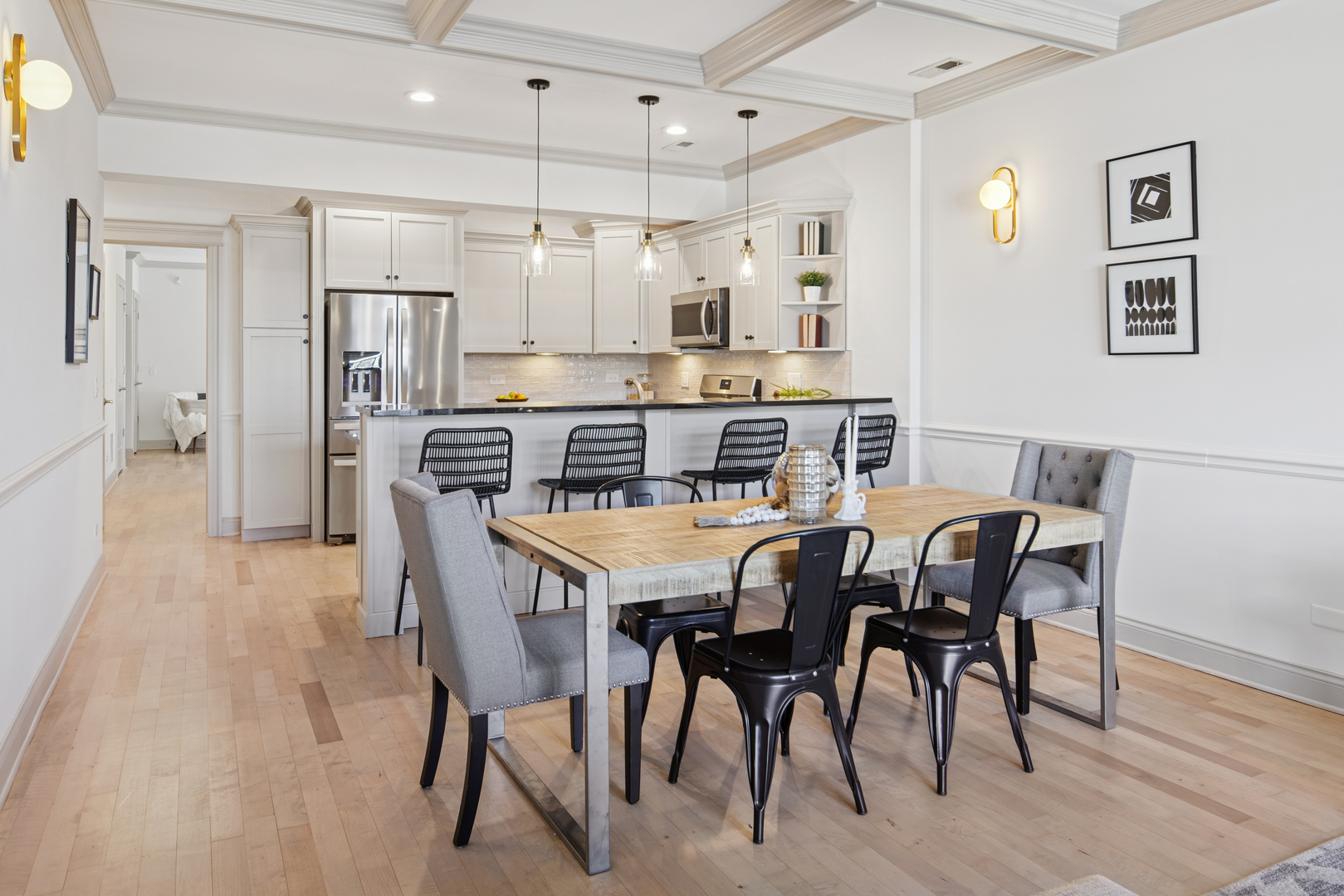 1890 N MILWAUKEE Avenue 3D, Chicago, IL, 60647 4 1890 N MILWAUKEE Avenue 3D