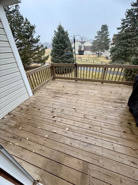 Tiny photo for 1724 Waverly Circle, St. Charles, IL 60174 (MLS # 12583063)