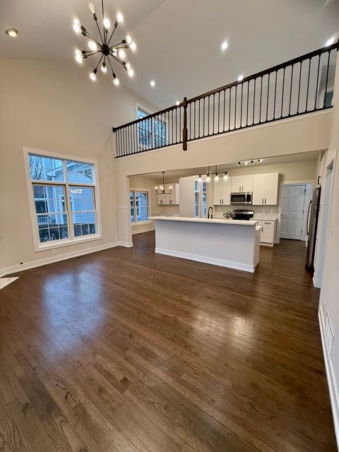 Tiny photo for 1724 Waverly Circle, St. Charles, IL 60174 (MLS # 12583063)