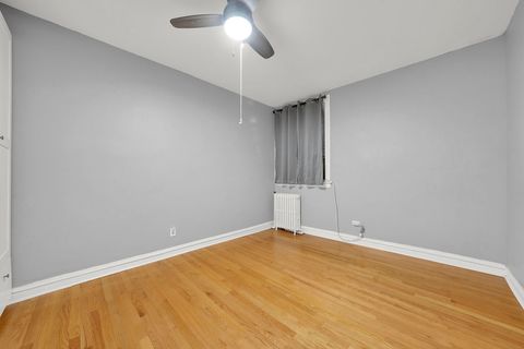 Tiny photo for 820 Washington Boulevard #G, Oak Park, IL 60302 (MLS # 12477452)