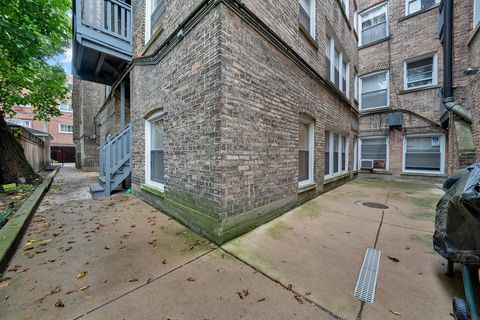 Tiny photo for 820 Washington Boulevard #G, Oak Park, IL 60302 (MLS # 12477452)