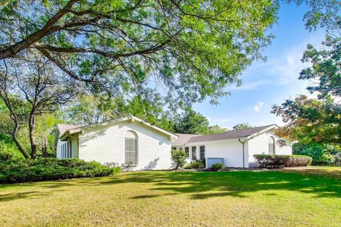 Tiny photo for 1627 S Ridge Road, Lake Forest, IL 60045 (MLS # 12483785)