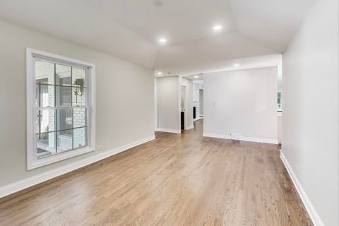 Tiny photo for 1627 S Ridge Road, Lake Forest, IL 60045 (MLS # 12483785)