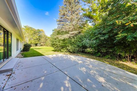 Tiny photo for 1627 S Ridge Road, Lake Forest, IL 60045 (MLS # 12483785)