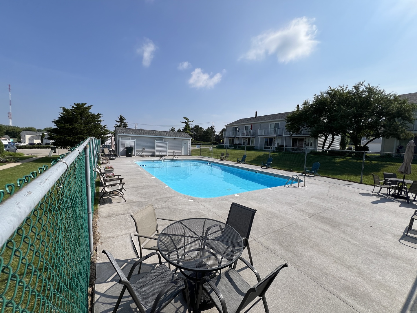 498 Meadow Green Lane