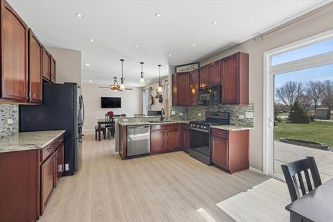 Tiny photo for 2883 McMurtrie Court, Yorkville, IL 60560 (MLS # 12605423)