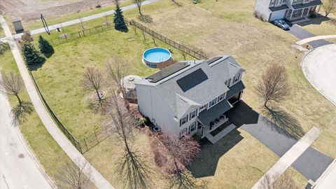 Tiny photo for 2883 McMurtrie Court, Yorkville, IL 60560 (MLS # 12605423)