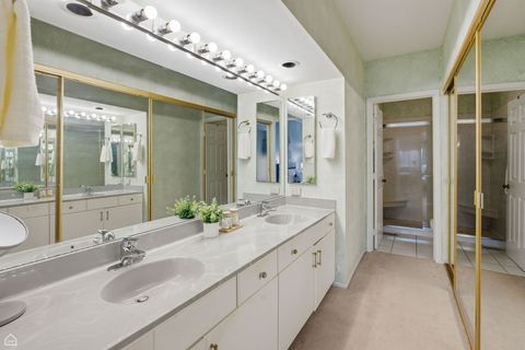 Tiny photo for 101 Windwood Court #101, Buffalo Grove, IL 60089 (MLS # 12635272)