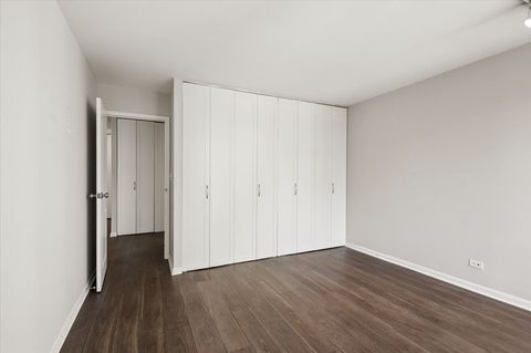 Tiny photo for 70 W Huron Street #1704, Chicago, IL 60654 (MLS # 12576943)