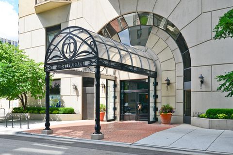 Tiny photo for 70 W Huron Street #1704, Chicago, IL 60654 (MLS # 12576943)