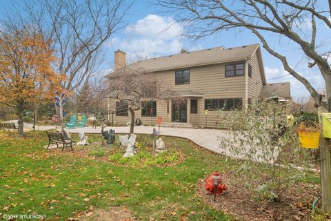 A home in Hawthorn Woods