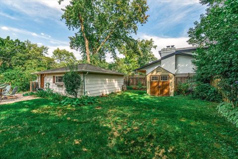Tiny photo for 719 N President Street, Wheaton, IL 60187 (MLS # 12526902)