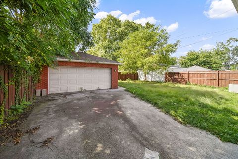 Tiny photo for 11326 S Parnell Avenue, Chicago, IL 60628 (MLS # 12487973)