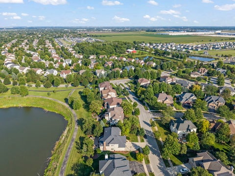 Tiny photo for 26612 Lindengate Circle, Plainfield, IL 60585 (MLS # 12741002)