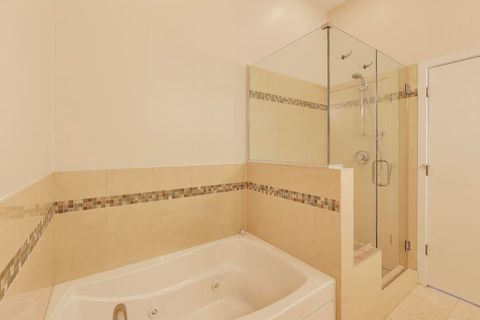 Tiny photo for 1600 N MARSHFIELD Avenue #403, Chicago, IL 60622 (MLS # 12550393)