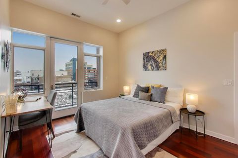 Tiny photo for 1600 N MARSHFIELD Avenue #403, Chicago, IL 60622 (MLS # 12550393)