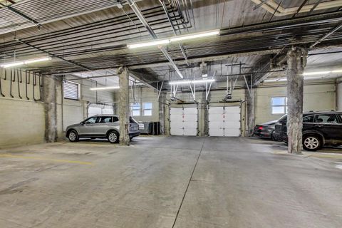 Tiny photo for 1600 N MARSHFIELD Avenue #403, Chicago, IL 60622 (MLS # 12550393)