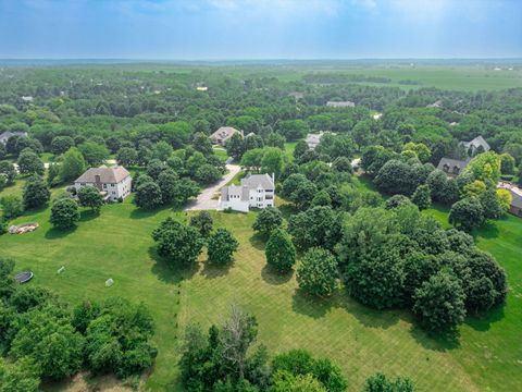 Tiny photo for 2505 Timberline Trail, Woodstock, IL 60098 (MLS # 12492566)