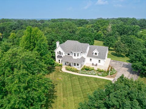 Photo of 2505 Timberline Trail, Woodstock, IL 60098 (MLS # 12492566)