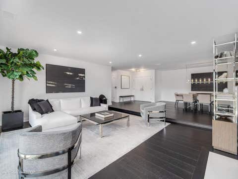 Tiny photo for 5 OAK BROOK CLUB Drive #P6-N, Oak Brook, IL 60523 (MLS # 12695717)