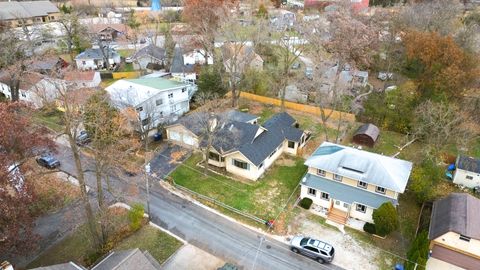 Tiny photo for 33805 N Oak Street, Grayslake, IL 60030 (MLS # 12522489)