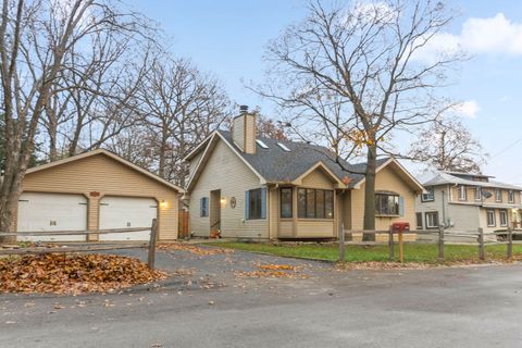 Tiny photo for 33805 N Oak Street, Grayslake, IL 60030 (MLS # 12522489)