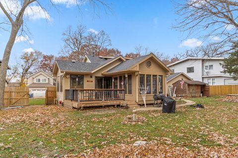 Tiny photo for 33805 N Oak Street, Grayslake, IL 60030 (MLS # 12522489)