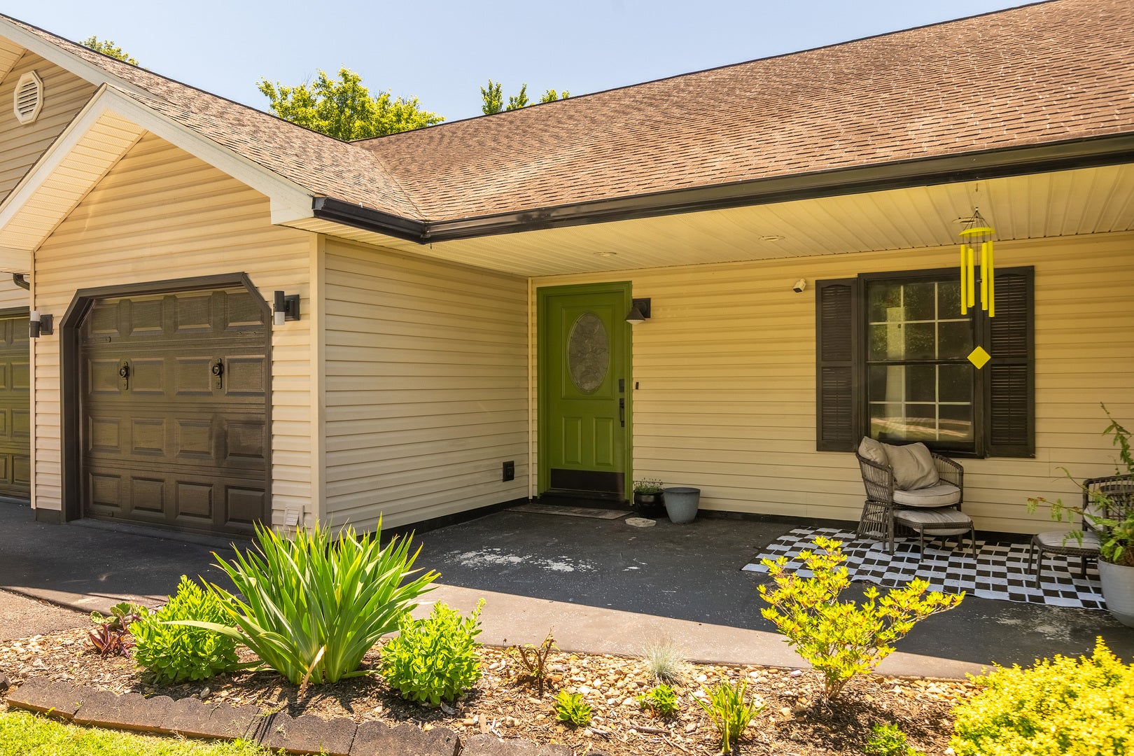 1437 Dogwood Road