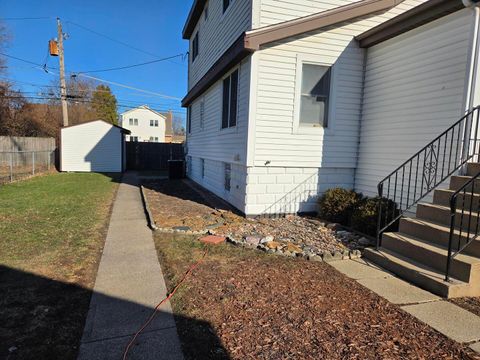 Tiny photo for 1754 E Lincoln Avenue, Des Plaines, IL 60018 (MLS # 12535809)