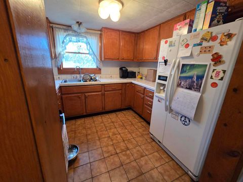 Tiny photo for 1754 E Lincoln Avenue, Des Plaines, IL 60018 (MLS # 12535809)