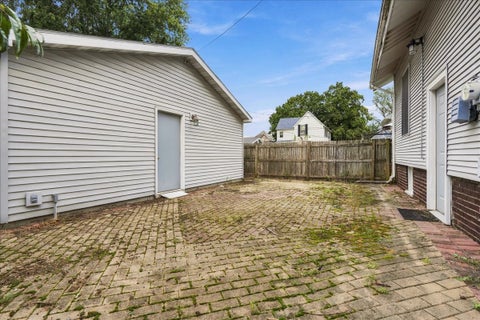 Tiny photo for 311 E Jefferson Street, Clinton, IL 61727 (MLS # 12773281)
