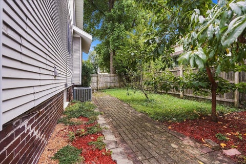 Tiny photo for 311 E Jefferson Street, Clinton, IL 61727 (MLS # 12773281)