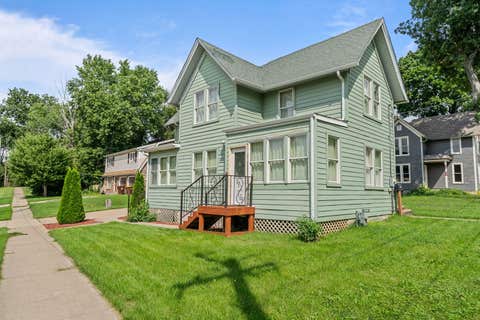 Photo of 904 N Prospect Street, Rockford, IL 61107 (MLS # 12738306)